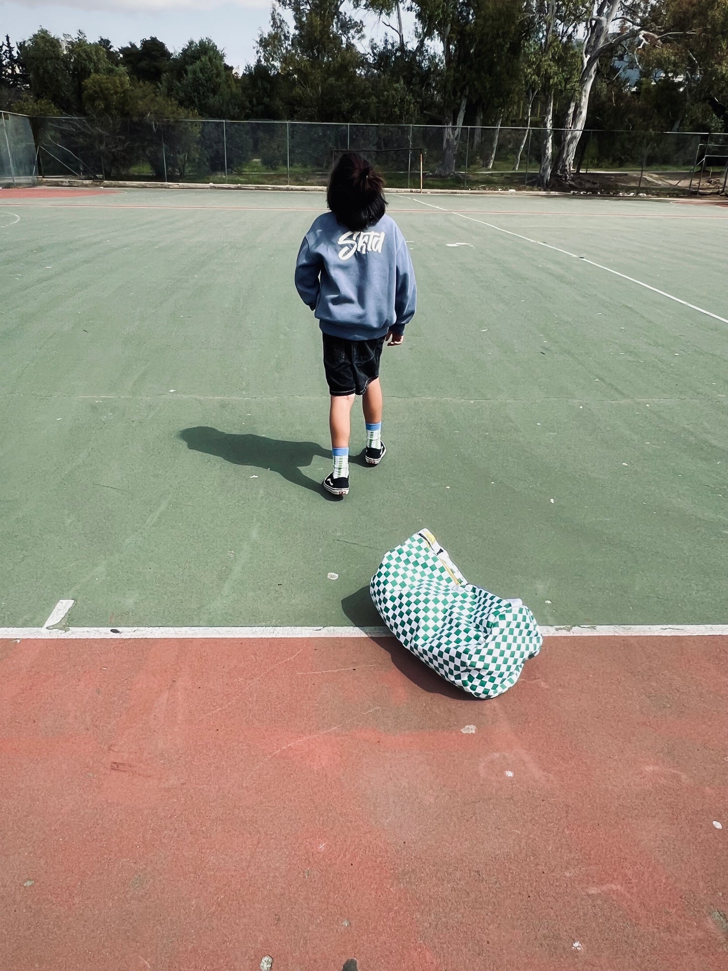 Checked duffle bag