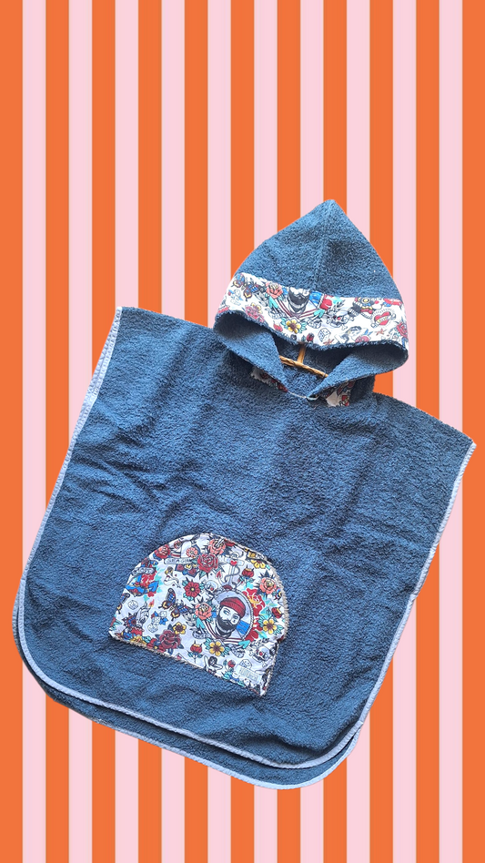 Kids old school beach poncho